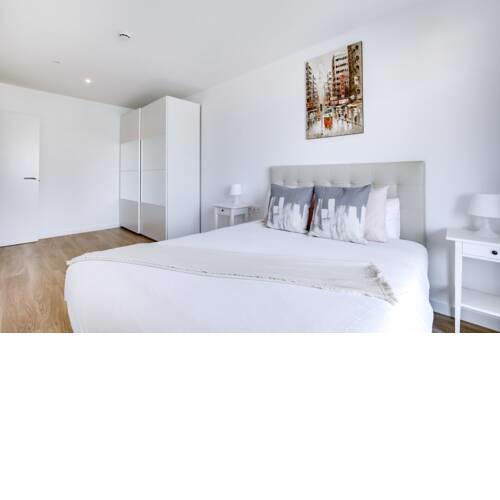 New 2bed with pool & gym in Poble Nou, 5mins to metro