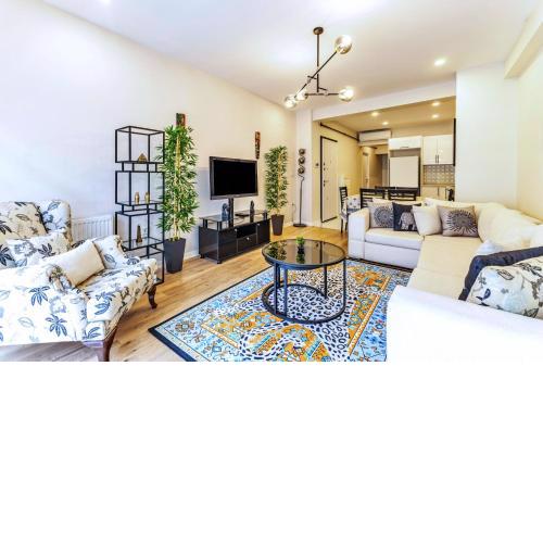 New Apartment Close Macka Park in Besiktas
