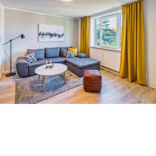 new apartment I cozy I Netflix I WLAN I near airport