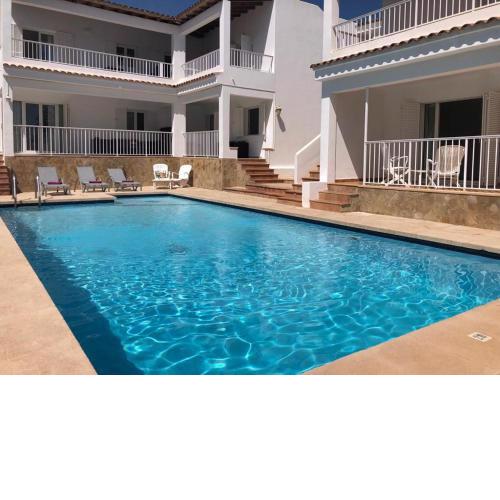 NEW! Apartment SUNSET 1 with Pool, AC, BBQ, Wifi in Cala D'or, Mallorca