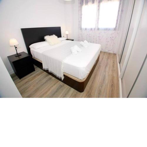 New apartment with AC near the beach