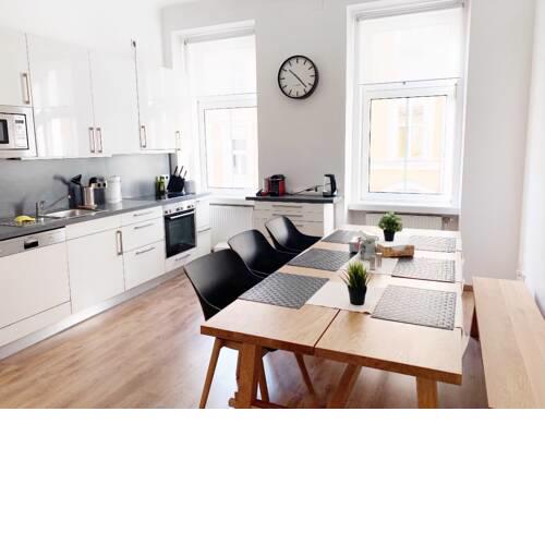 NEW BEAUTIFUL & CENTRAL 90m2 CITY APARTMENT