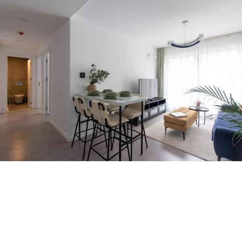 New Central 2BR Residence w Parking #61
