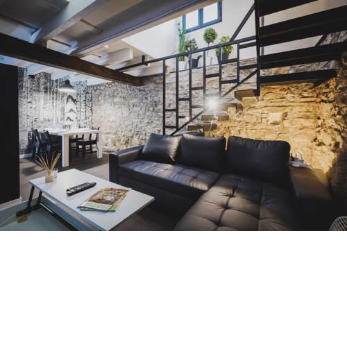 NEW DÚPLEX IN THE OLD PART OF BILBAO