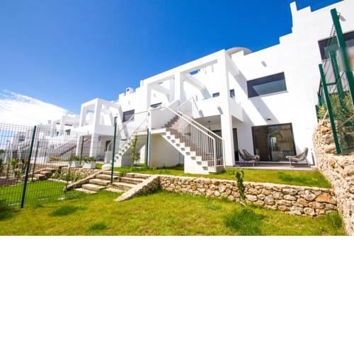 New Family Homes Los Mangos Nerja Canovas