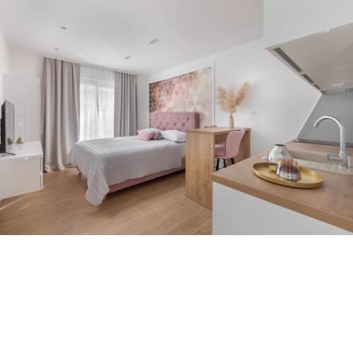 New Luxury Apartments IvMaLu
