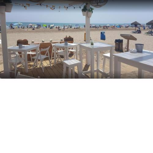 New Luxury Beachfront Apartament