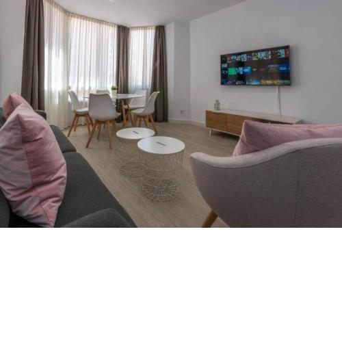 New Modern 1BR Las Palmeras, Fuengirola