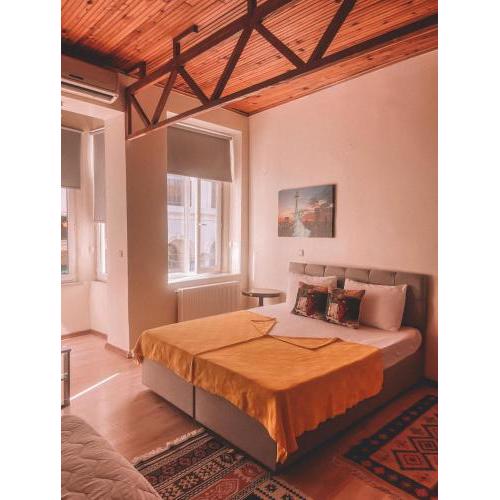 New Pera Hotel