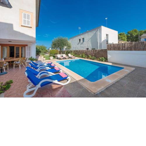 NEW! Preciosa casa Adel con piscina privada a 5 minutos de la playa de Can Picafort
