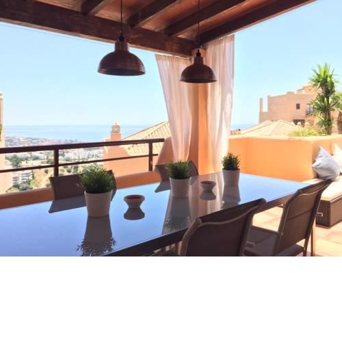 NEW ROMANTIC DUPLEX WITH GREAT SEA VIEWS