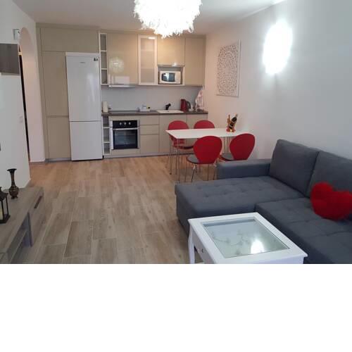 "NEW" Sea Views Apartment