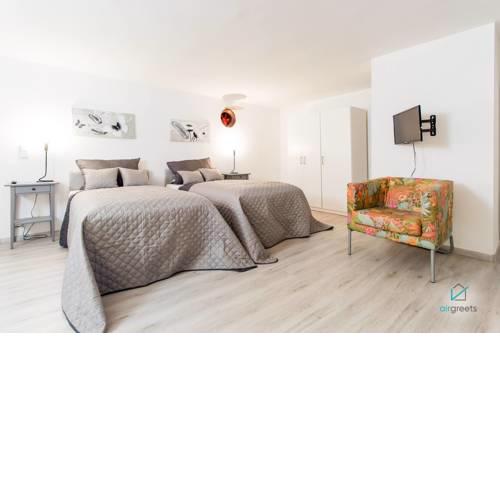 New spacious apartment in Friedrichstadt