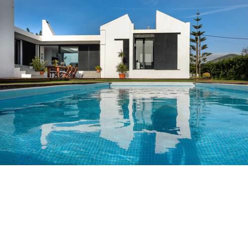 New! Villa Anur