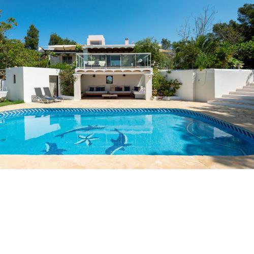 New! Villa Armonía