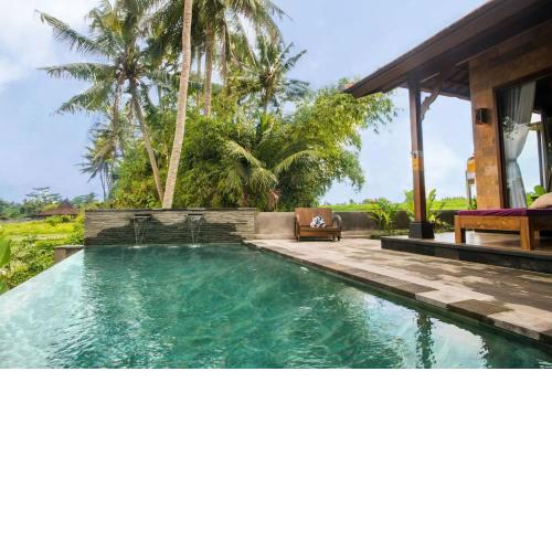 New villa at the edge of rice field + free scooter