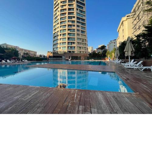 Newada Residence 1+1 With Pool View