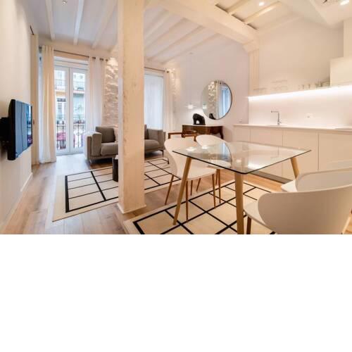 Newly opened Central Suites! by Santiago