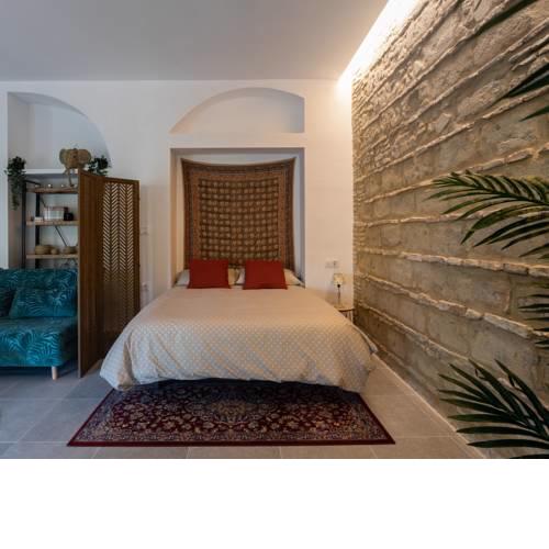 Newly renovated loft with self check in & Terrace