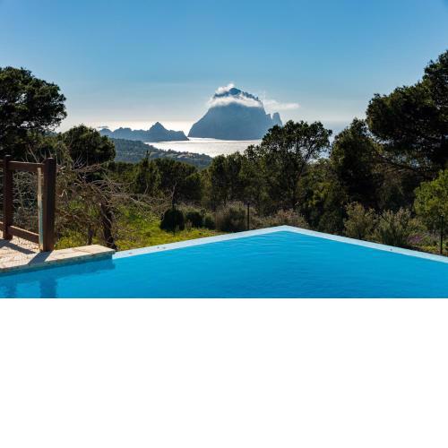 New!Villa Savinar