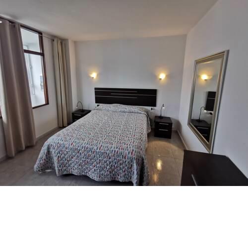 Next to the beach - Wifi - 3 Rooms - 4 Beds