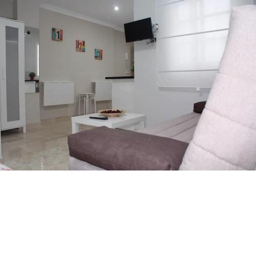 Nice and New Studio very close to the city center