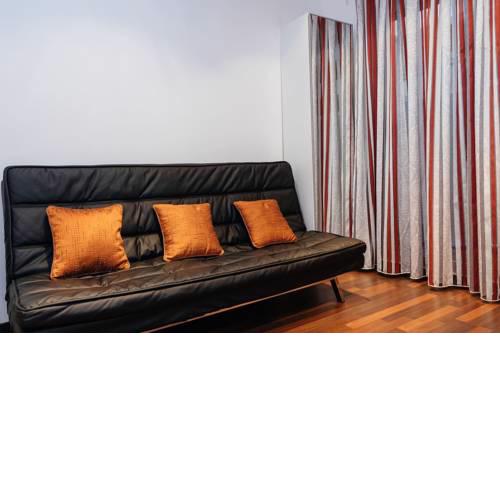 Nice apartment close to Parc Guell 2
