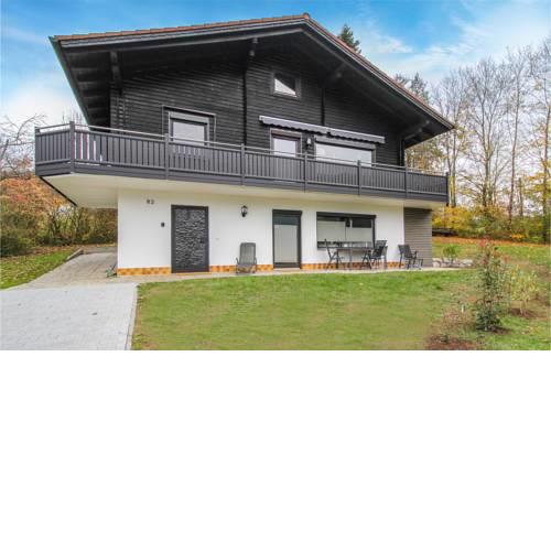 Nice apartment in Arrach w/ WiFi and 2 Bedrooms