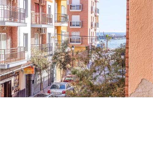 Nice apartment in Fuengirola with WiFi and 2 Bedrooms