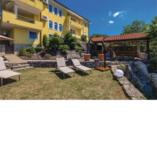 Nice apartment in Kastav w/ Jacuzzi, WiFi and 1 Bedrooms