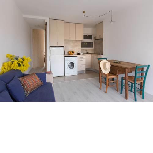 Nice apartment in Llançà center