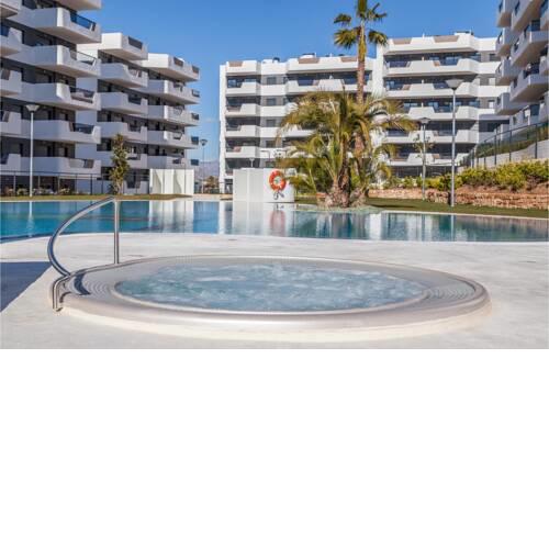 Nice apartment in Los Arenales del Sol w/ Outdoor swimming pool, WiFi and 2 Bedrooms
