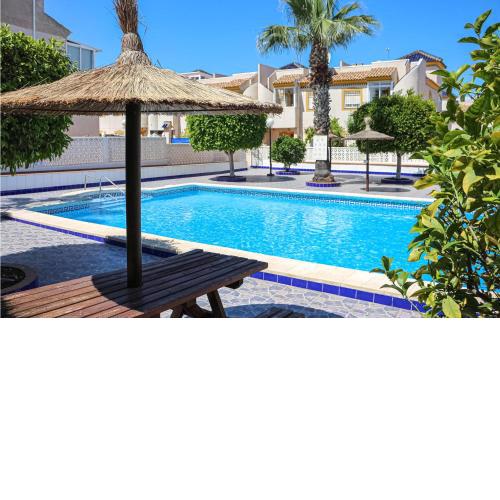 Nice apartment in Torrevieja with Outdoor swimming pool, WiFi and 2 Bedrooms