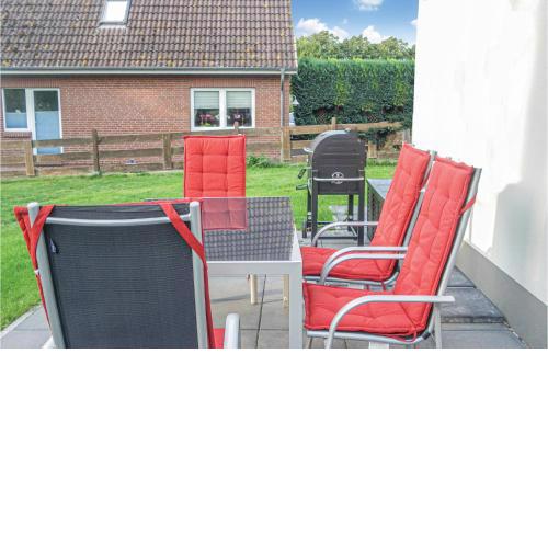 Nice apartment in Wurster Nordseekste with WiFi and 2 Bedrooms