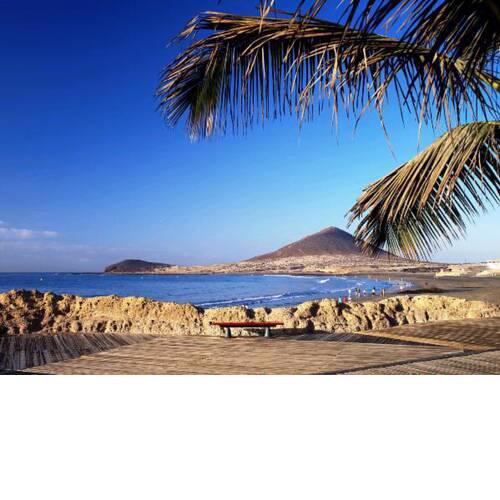 Nice Beachfront apartment with ovean views