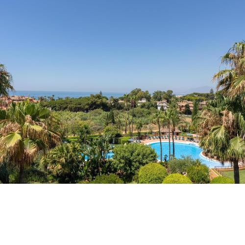 Nice duplex penthouse with the best sea views, luxury urbanization