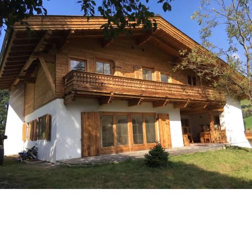 Nice group house close to the valley run and Ki-West ski lift