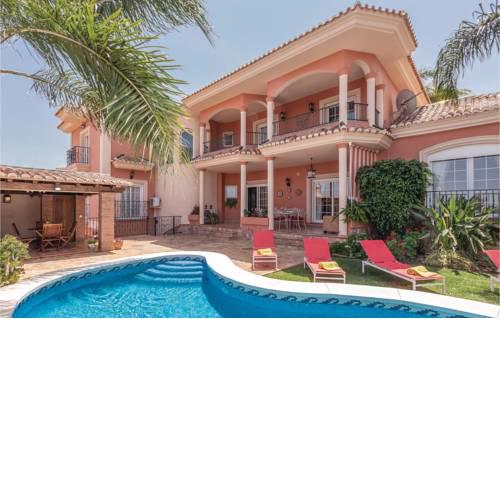 Nice home in Alhaurín el Grande w/ WiFi, Outdoor swimming pool and Heated swimming pool