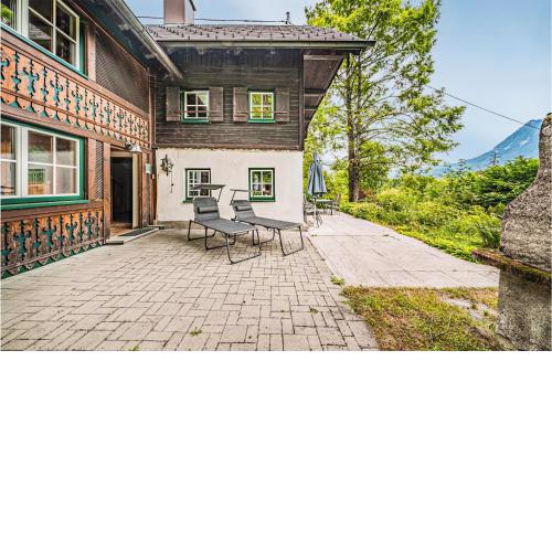 Nice home in Bad Goisern with Sauna, WiFi and 3 Bedrooms