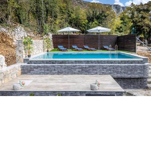 Nice home in Bribir with Jacuzzi, WiFi and 4 Bedrooms