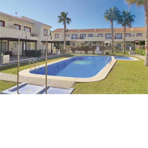 Nice home in Ciudad Quesada w/ Outdoor swimming pool, WiFi and 2 Bedrooms