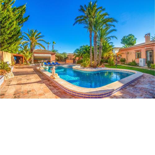 Nice home in El Chaparral with WiFi, Outdoor swimming pool and 2 Bedrooms