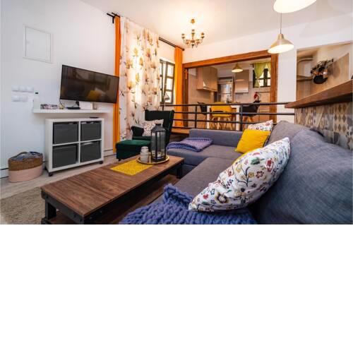 Nice home in Novigrad with WiFi and 2 Bedrooms