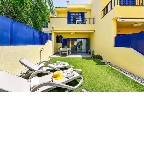 Nice home in San Bartolomé de Tiraj with Outdoor swimming pool, WiFi and 2 Bedrooms #264