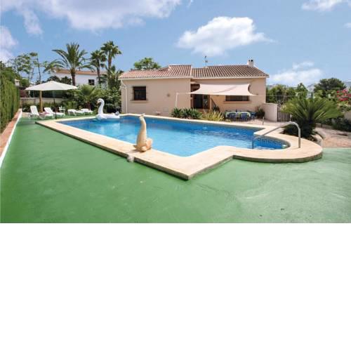 Nice home in Urb. La Sabatera w/ Outdoor swimming pool, Outdoor swimming pool and 4 Bedrooms