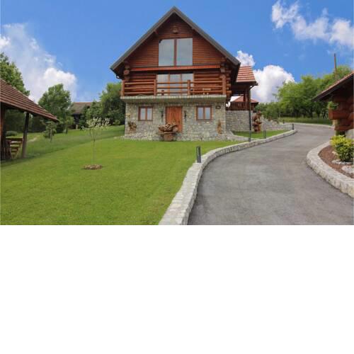 Nice home in Varazdinske Toplice w/ WiFi and 2 Bedrooms