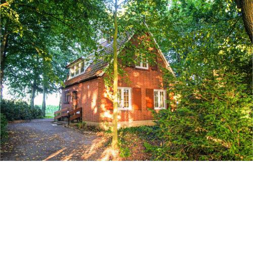 Nice home in Wingst with WiFi and 2 Bedrooms
