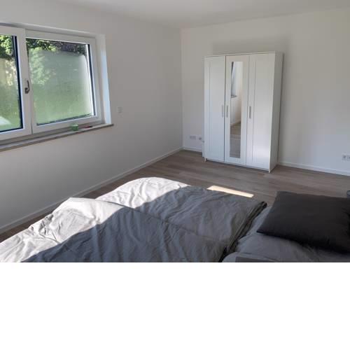 Nice, quiet room, Munich West up to 4 persons