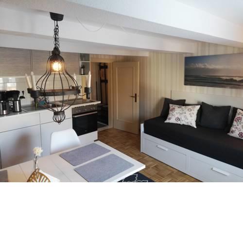 NiJole Apartment