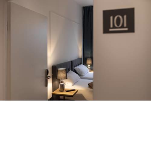 Nikii Hotel
